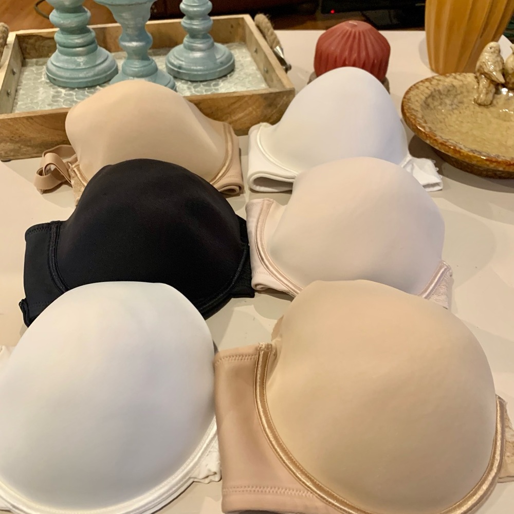 Vanity Fair Smooth Back Bra’s Style 76528